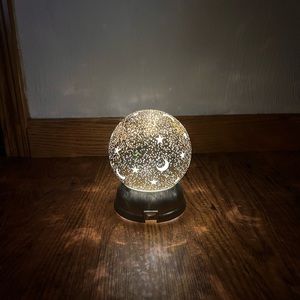 Night light globe.
